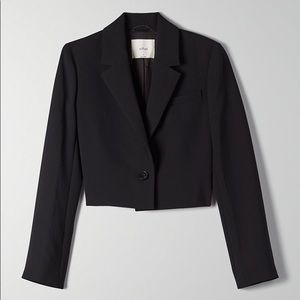 Aritzia Cropped Blazer | 00